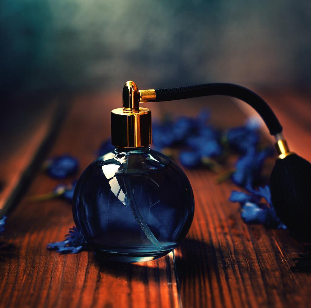 The Shaping of Modern Day Perfumery - Camille Beckman